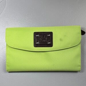 🎄SALE🎄 Rowallon Nylon Green Jewelry Travel Case Organizer Rings Necklaces